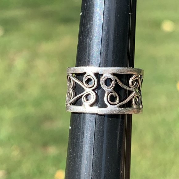 Sterling Silver Boho Open Swirl Filigree Concave Ring Size 4 3/4 Women's Jewelry - Picture 9 of 11